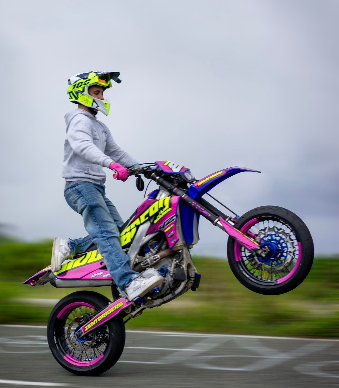 Grafica 100% Personalizzata - ZentoRiders -